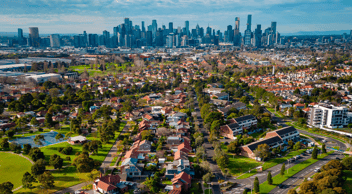 Victoria's housing affordability edge under threat, industry warns 