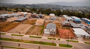 New home lending stalls, signalling more trouble for housing supply